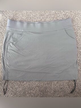 Columbia Light Gray Active Skirt with Pockets